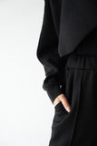 センタープレスパンツ BLACK
