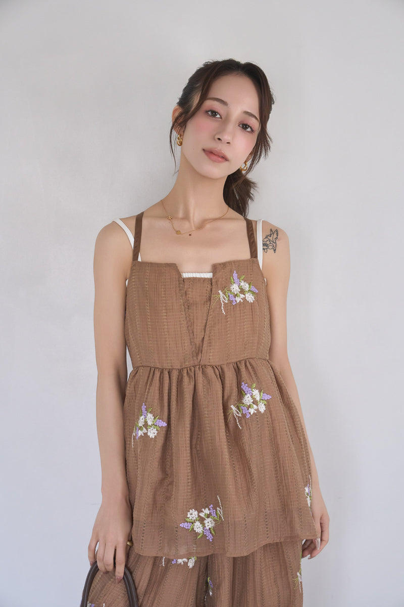 Coyseio ブラウン 星刺繍 キャミソール 花柄刺繍キャミソール BROWN – ODORATA official