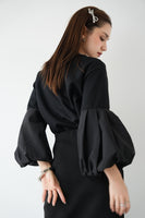 袖バルーンドッキングニットトップス　BLACK
