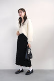 【SET】フェザーニットトップス（IVORY）×スモッキングミドル丈ニットスカート　（BLACK）