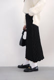 スモッキングミドル丈ニットスカート　BLACK