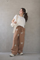 花柄刺繍イージーパンツ BROWN – ODORATA official