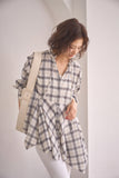 チェック裾アシメシャツ　IVORY