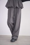 フロッキードットプリントタックパンツ　GRAY