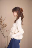 フリルティアードニットトップス　IVORY