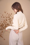 BASICハイネックリブニット　IVORY