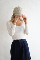 Uネックニットトップス Ivory