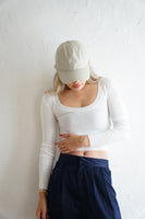 Uネックニットトップス Ivory