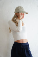 Uネックニットトップス Ivory