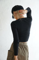 Uネックニットトップス Black