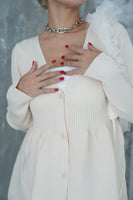 ロングスリーブペプラムニットプルオーバー　IVORY