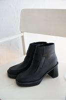 ショートブーツ Black