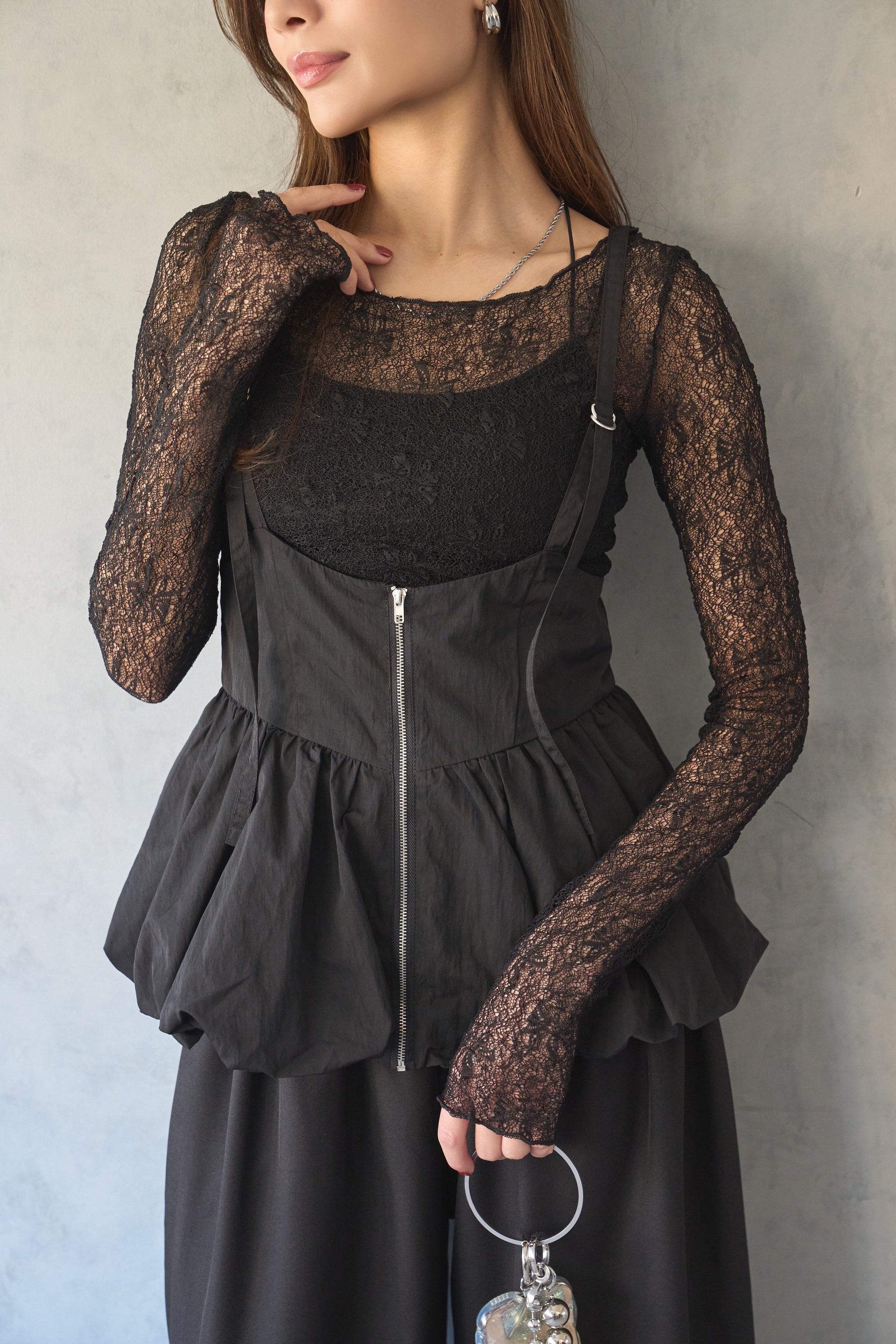 大人気！再入荷！】タフタバルーンビスチェ BLACK – ODORATA official