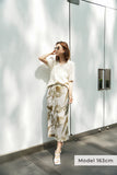 Vネックニットトップス White